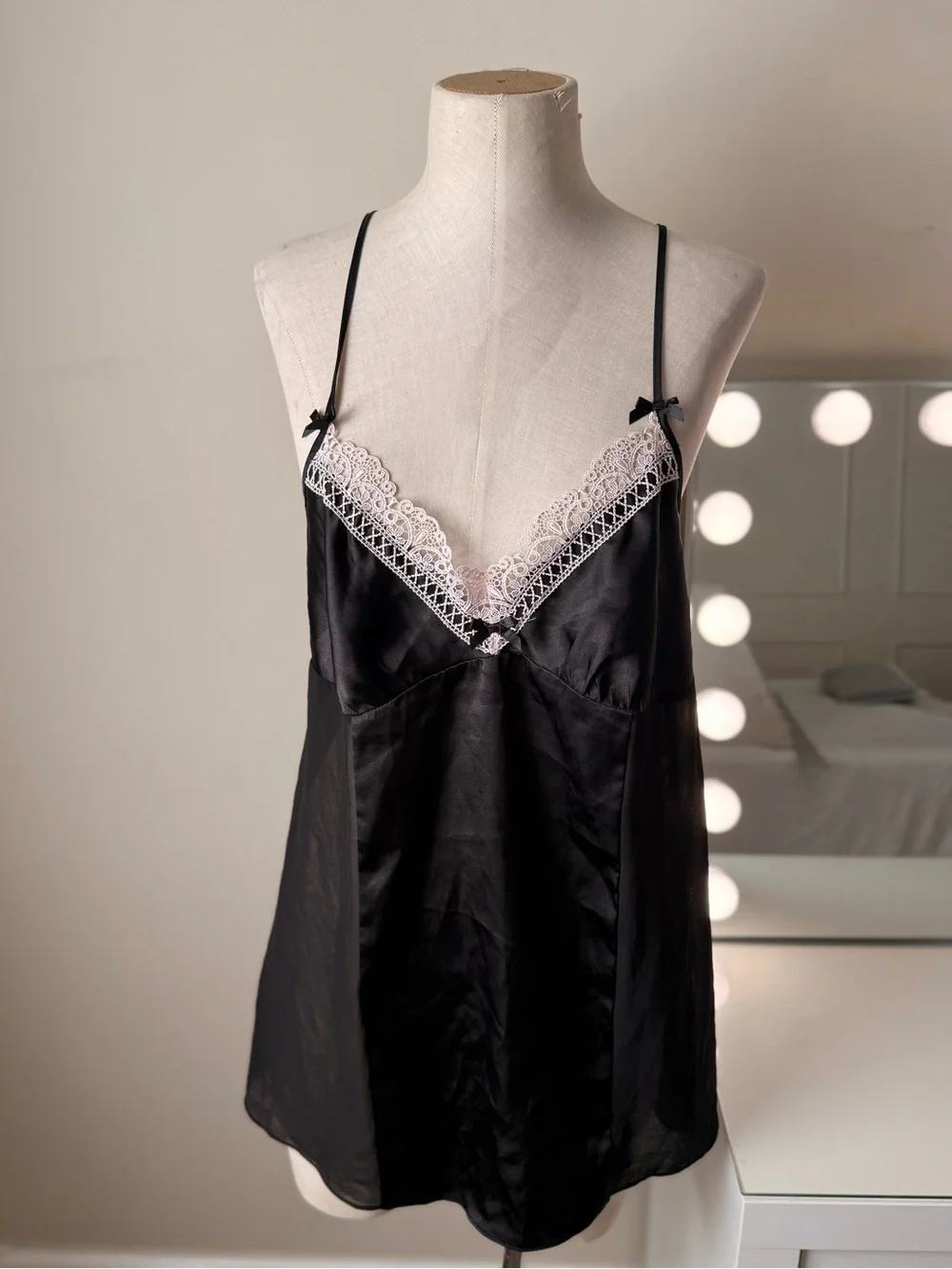 Linea Donatella Black Satin Lace Chemise Nightgown Size Large